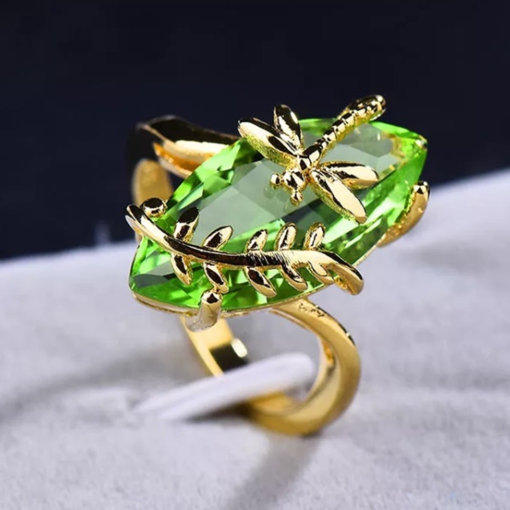 NEW Oval Emerald 925 Sterling Silver Ring - Picture 3 of 5